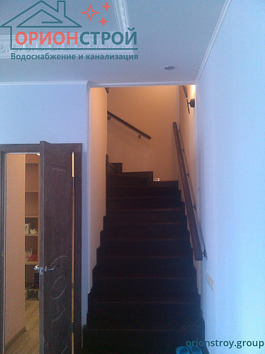 Отделка лестницы на второй этаж | Орионстрой